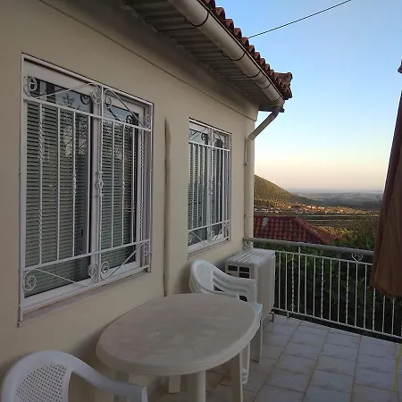 Vintage House With A Fantastic View Mavrommati (Messene, Messenia)