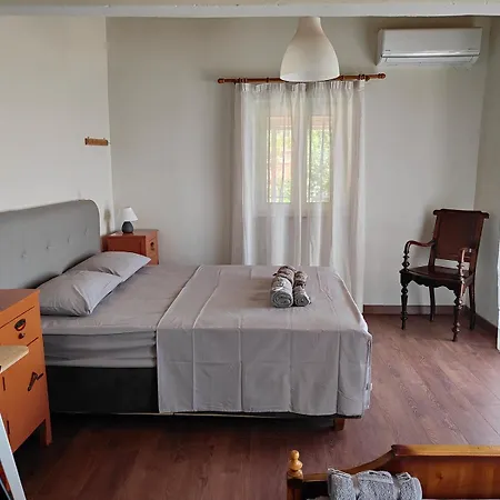 Vintage House With A Fantastic View Mavrommátion