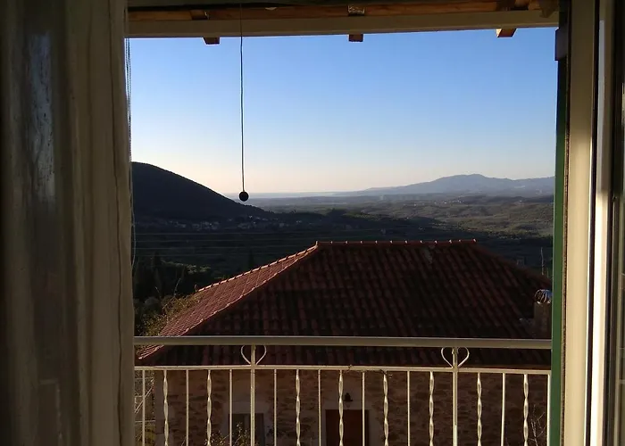 Апартаменты Vintage House With A Fantastic View *